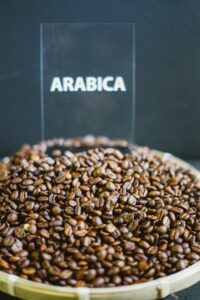 حبوب القهوة - قهوه مختصه - v60 قهوة - قهوة باردة - قهوة عمانية - قهوة عربية - specialty coffee - Cafes in Sohar